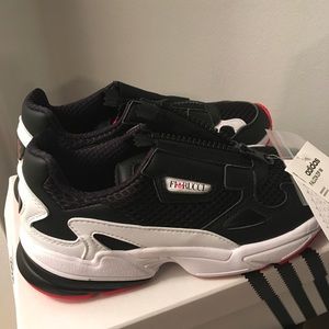 Fiorucci x Adidas collab zip falcon